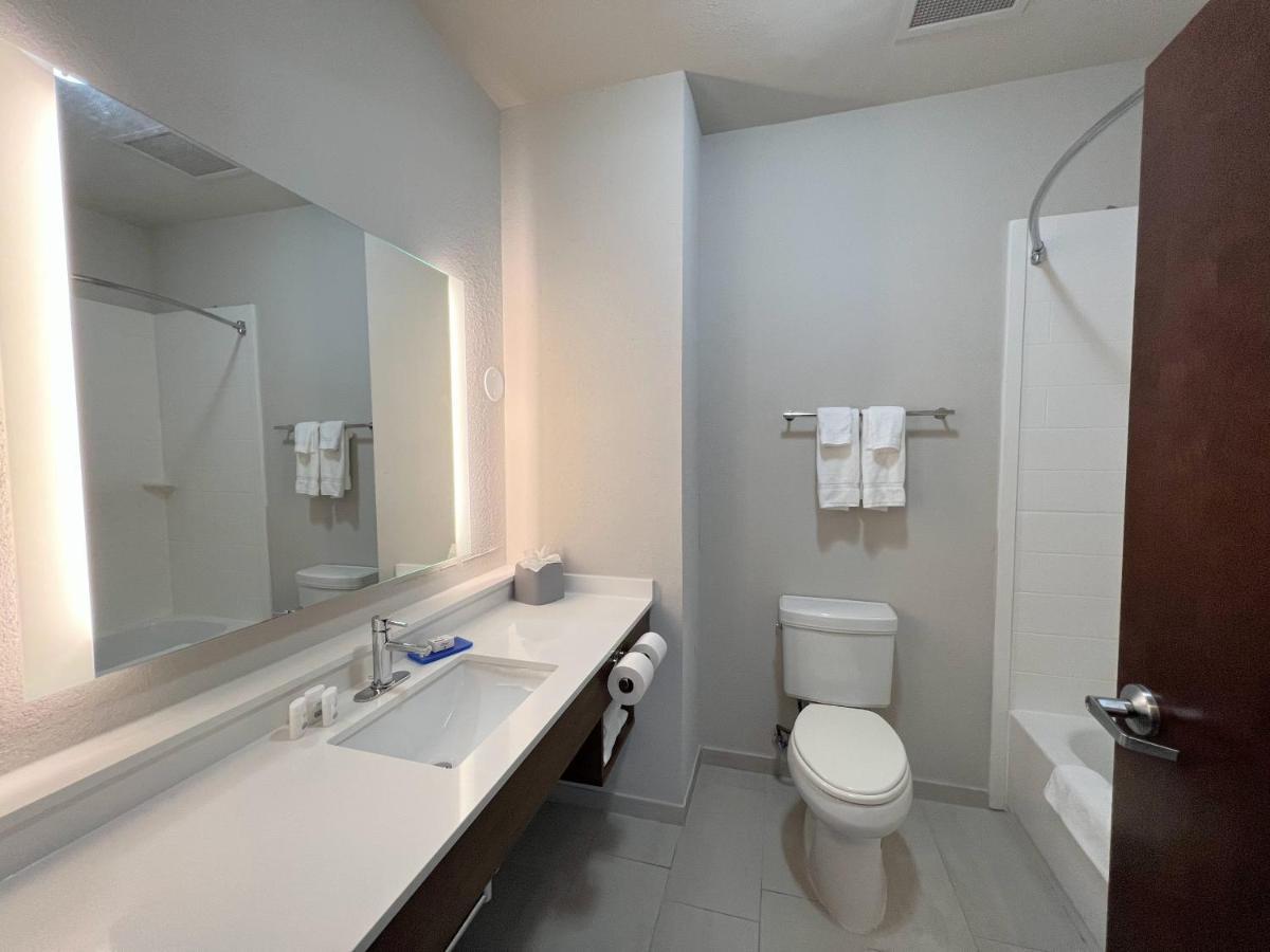 Holiday Inn Express Hotel & Suites Atlanta Airport West - Camp Creek By Ihg Eksteriør billede