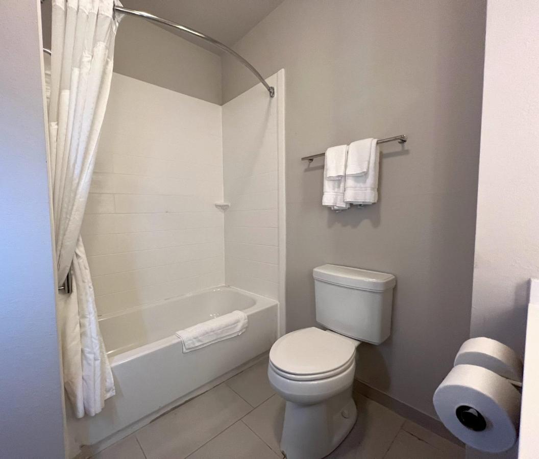 Holiday Inn Express Hotel & Suites Atlanta Airport West - Camp Creek By Ihg Eksteriør billede