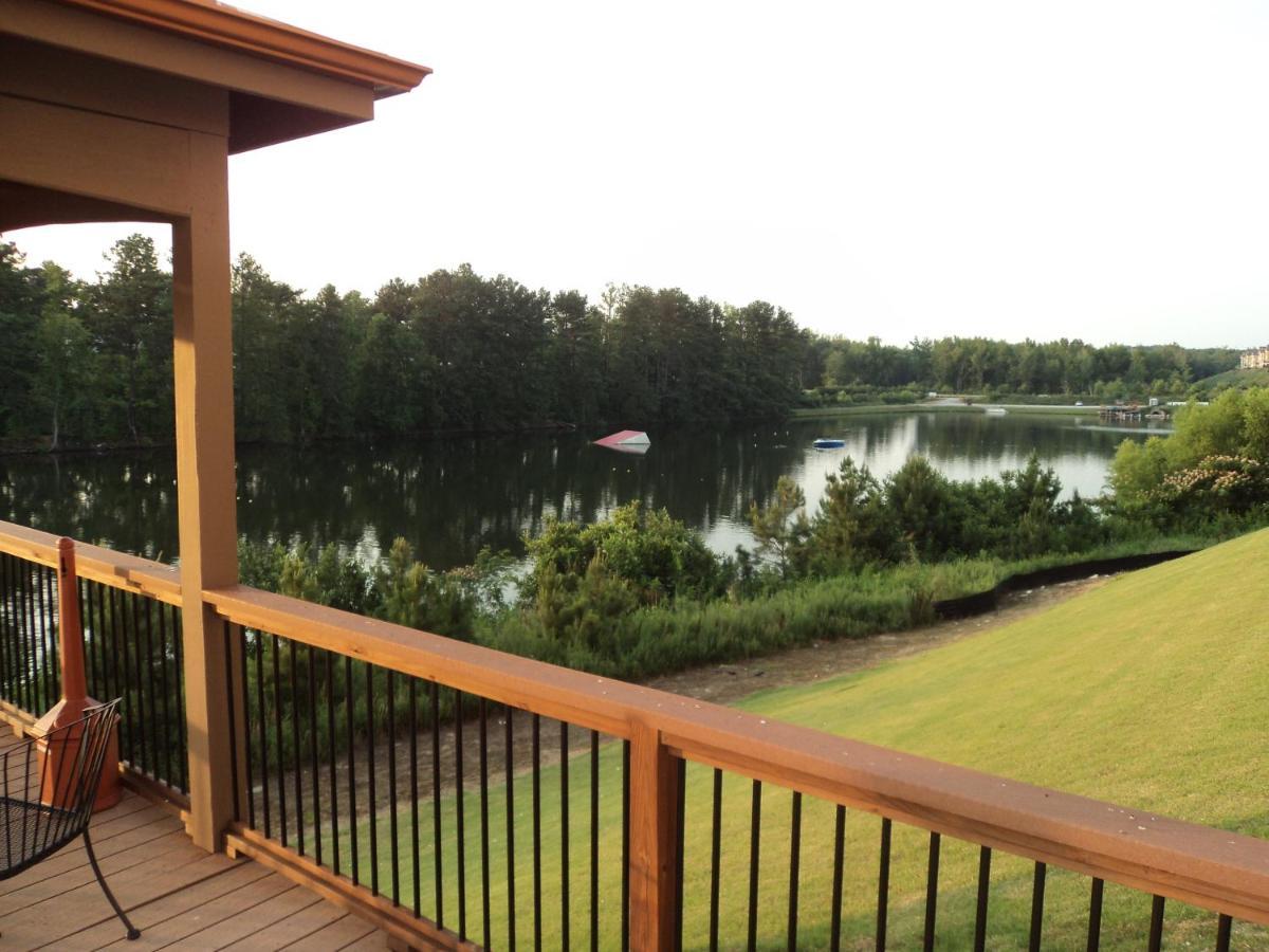 Holiday Inn Express Hotel & Suites Atlanta Airport West - Camp Creek By Ihg Eksteriør billede