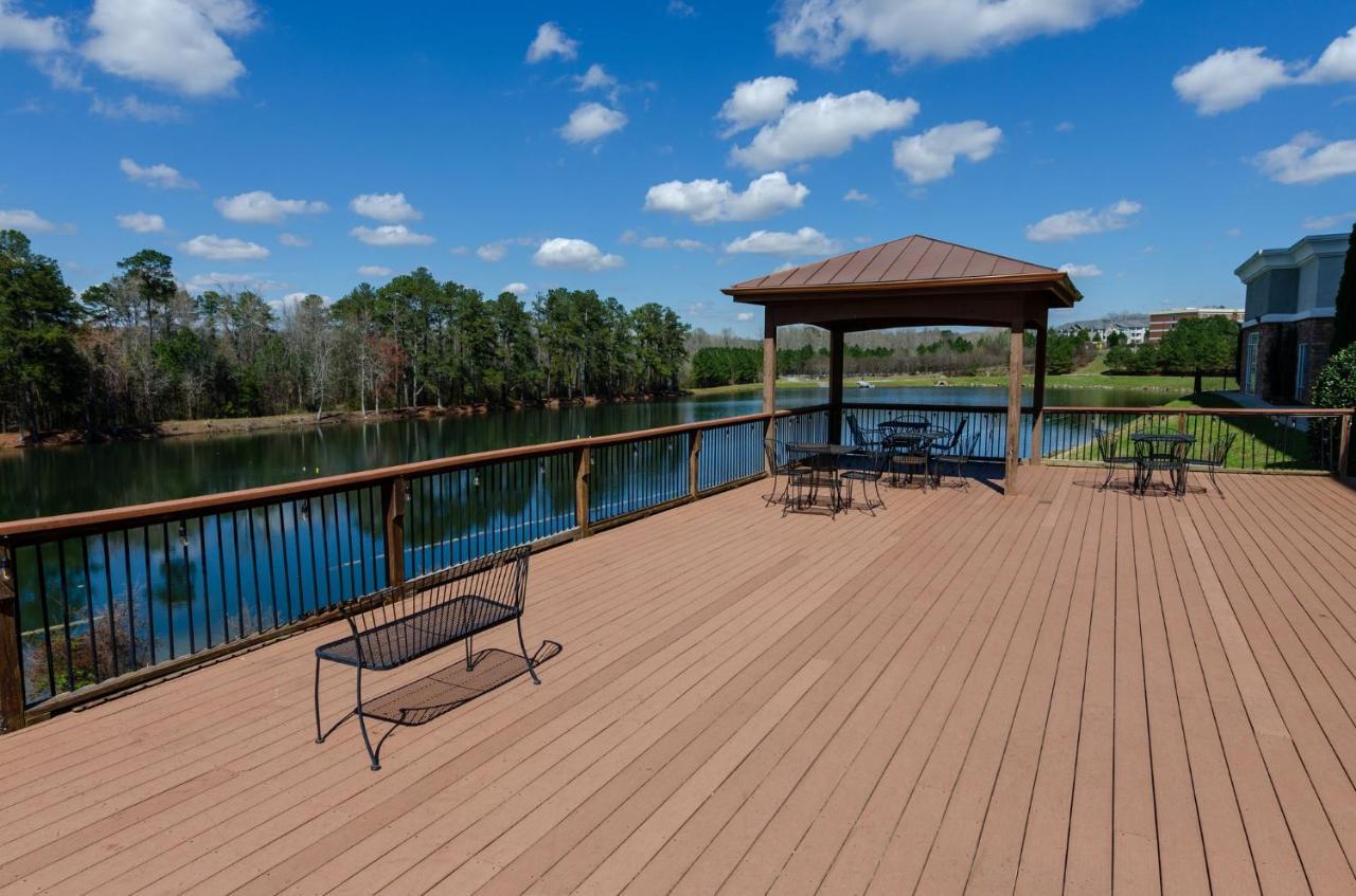 Holiday Inn Express Hotel & Suites Atlanta Airport West - Camp Creek By Ihg Eksteriør billede