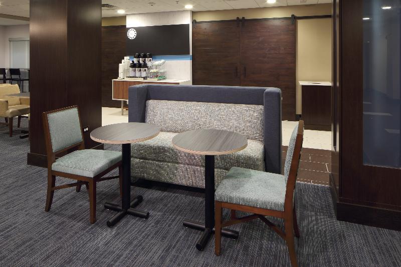 Holiday Inn Express Hotel & Suites Atlanta Airport West - Camp Creek By Ihg Eksteriør billede
